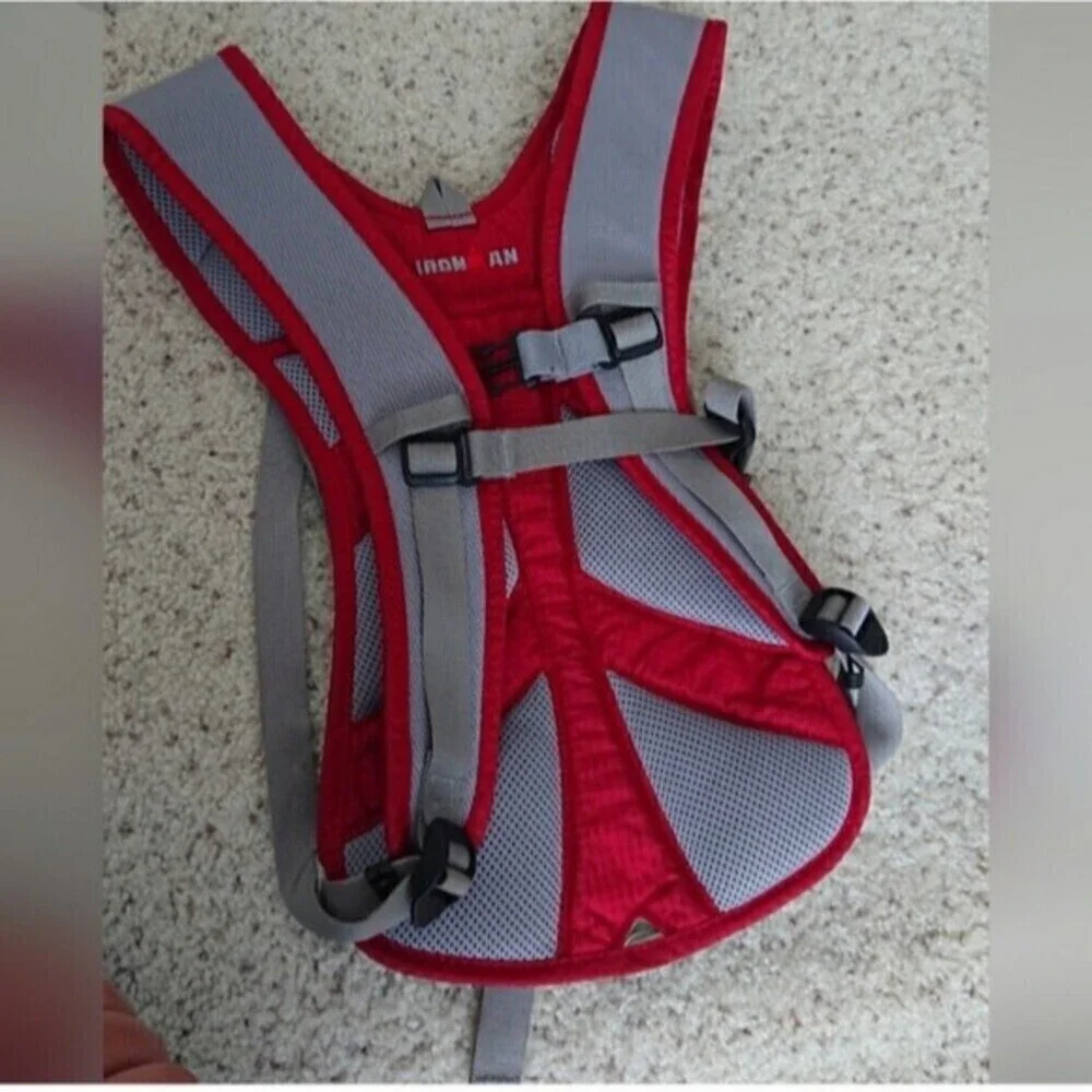 IRONMAN PRO HYDRATION PACK